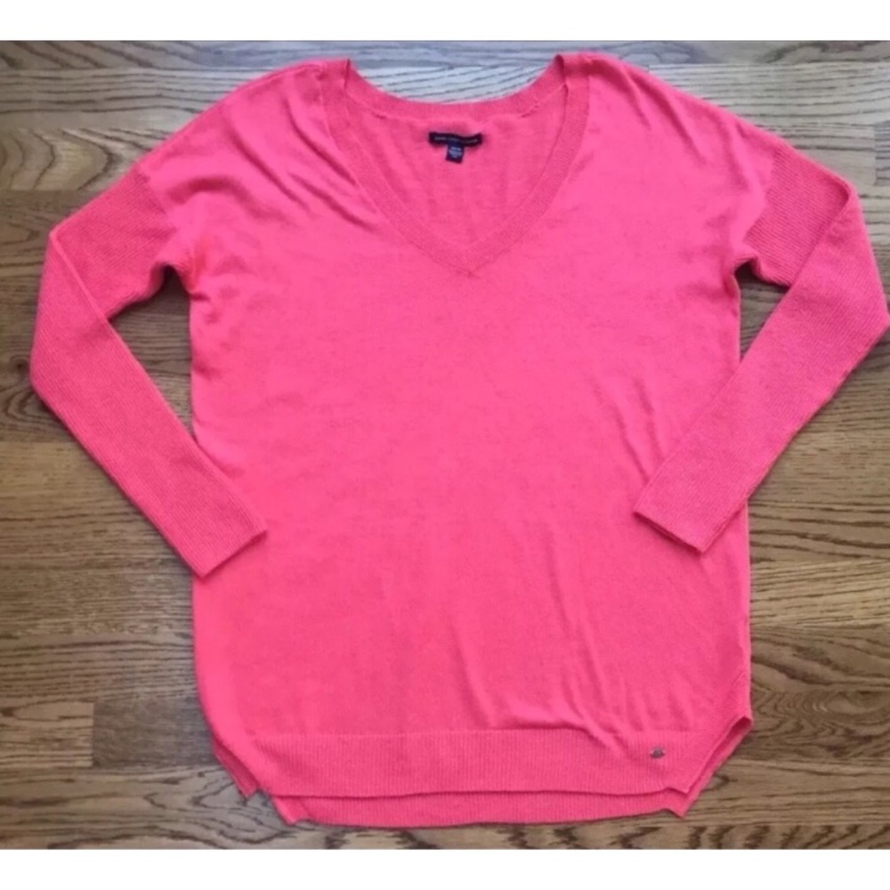 ❤️Women’s American Eagle Coral sweater❤️